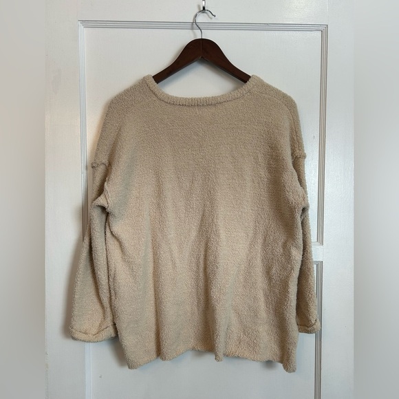 Pink Lily Teddy Bear Pullover Cream Size Medium - Picture 5 of 6